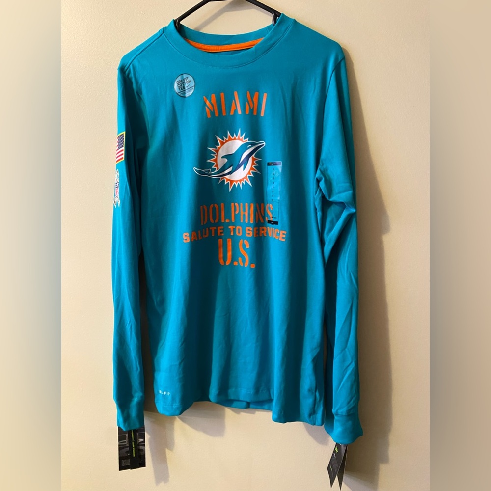 Men’s Miami Dolphins Long Sleeved Shirt Size S